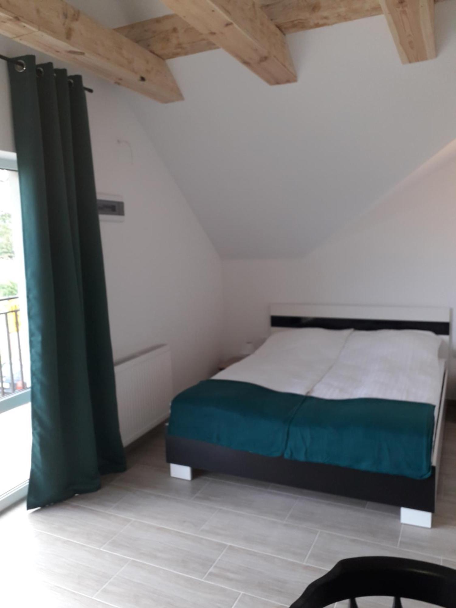 Paprotowka Apartament Wiosenny Paprotno Luaran gambar